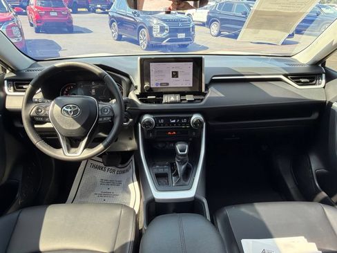 Used 2025 Toyota RAV4 XLE Premium FWD image 36