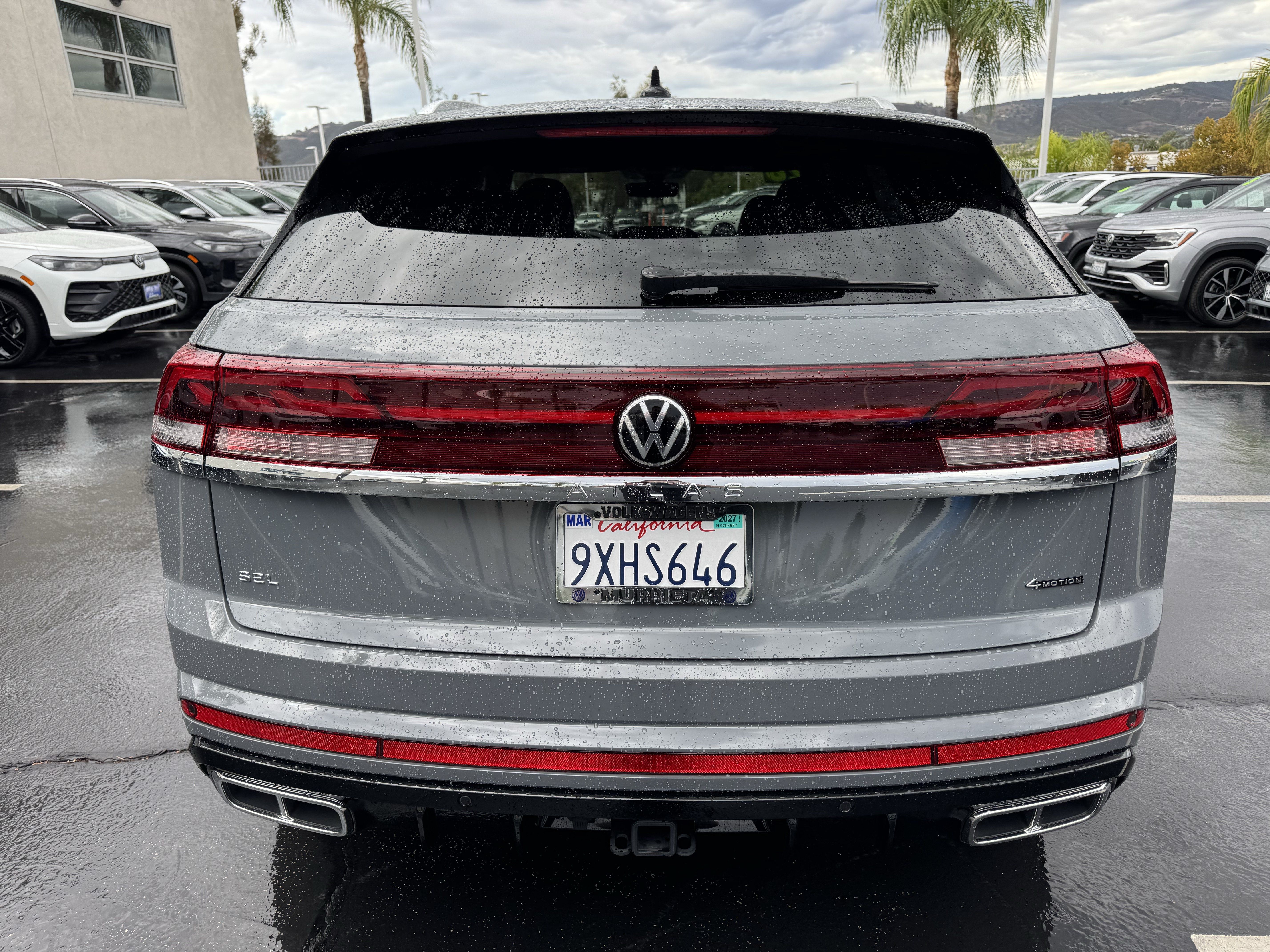 Used 2026 Volkswagen Atlas Cross Sport SEL Premium R-Line AWD/4WD image 8