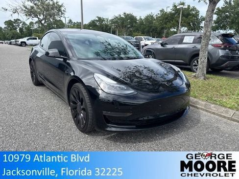 Used 2023 Tesla Model 3 Standard Range RWD image 1
