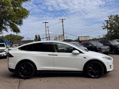Used 2018 Tesla Model X AWD/4WD image 7