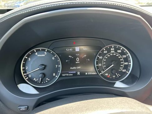 Certified 2025 INFINITI QX55 Sensory w/ Lighting Package AWD/4WD image 39