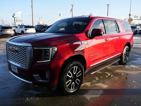 Used 2021 GMC Yukon XL Denali w/ Advanced Technology Package image 36