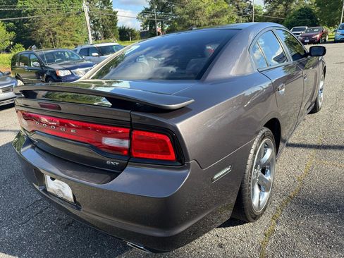Used 2014 Dodge Charger SXT RWD image 7
