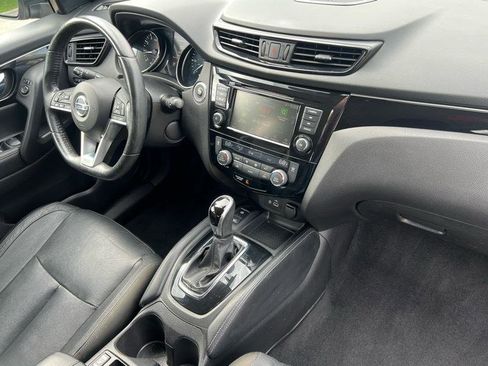 Used 2019 Nissan Rogue Sport SL AWD/4WD image 12