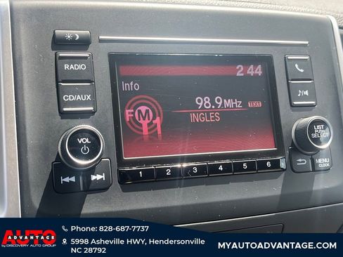 Used 2017 Honda Ridgeline RTS image 10