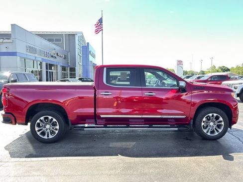 Used 2024 Chevrolet Silverado 1500 High Country w/ Technology Package AWD/4WD image 11