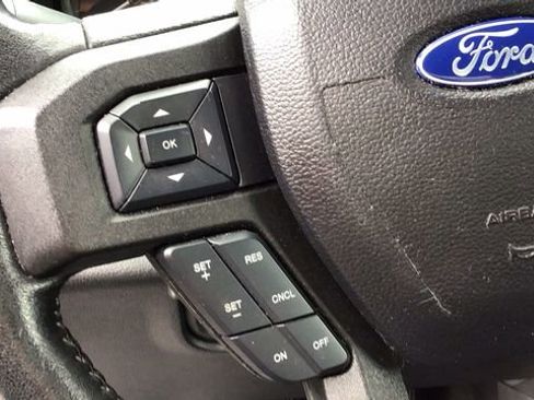 Used 2019 Ford F150 XLT w/ Equipment Group 302A Luxury image 18