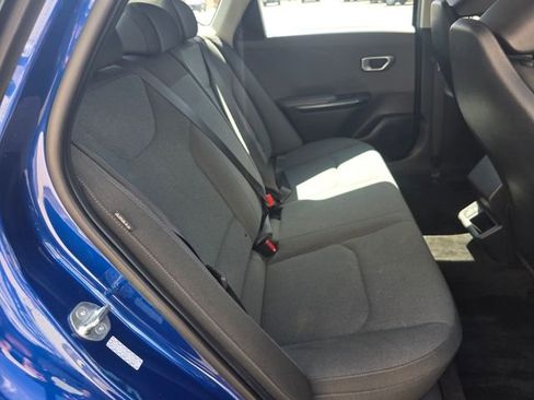 Used 2025 Kia K4 FWD image 27