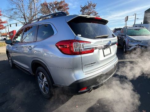 Used 2024 Subaru Ascent Premium w/ Convenience Package image 6