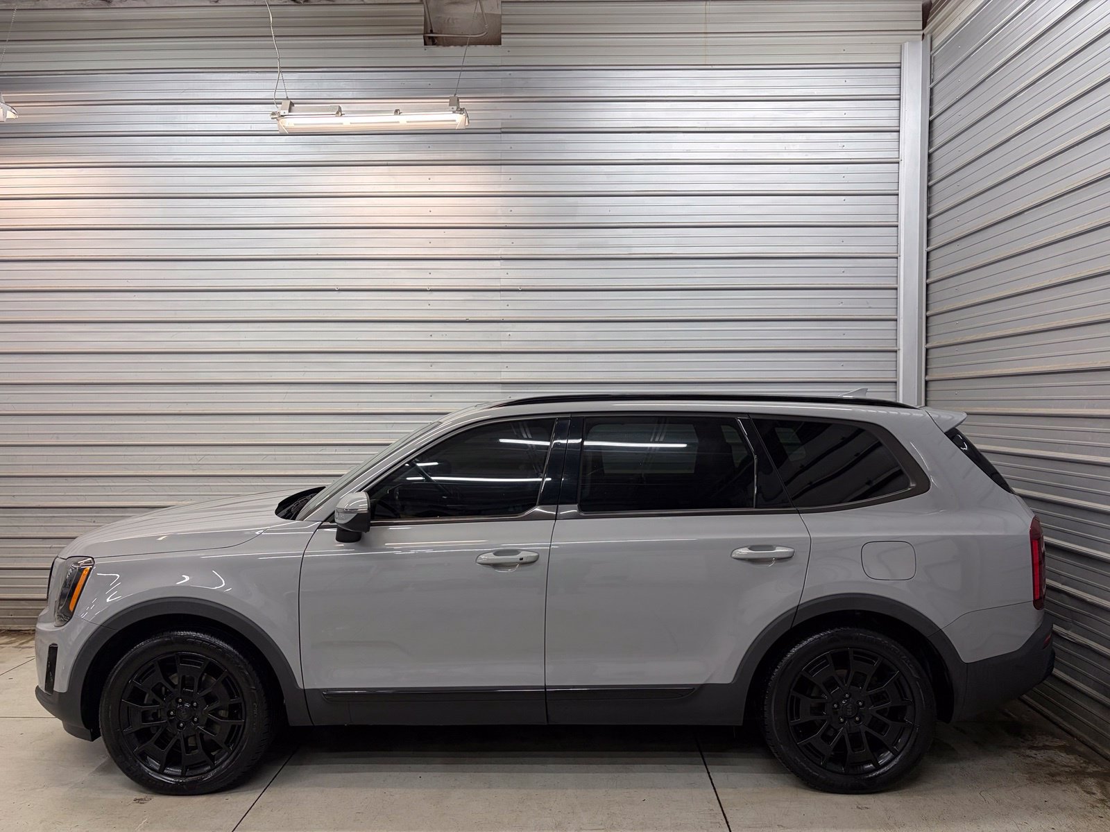 Used 2021 Kia Telluride EX w/ EX Premium Package AWD/4WD image 10
