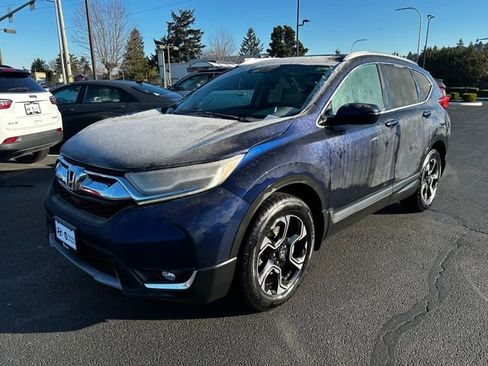 Used 2017 Honda CR-V Touring image 4