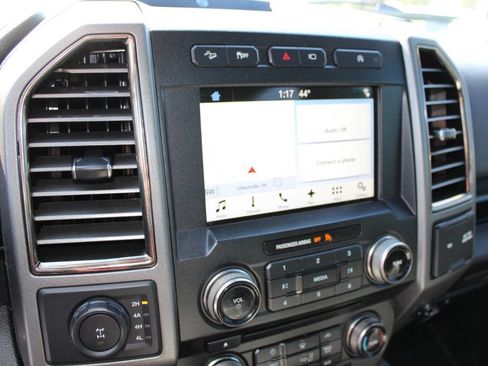 Used 2018 Ford F150 Raptor w/ Equipment Group 802A Luxury image 15