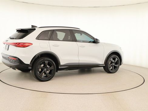 New 2025 Audi Q5 2.0T Premium Plus image 7