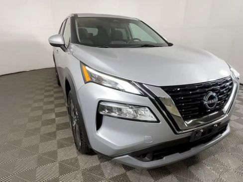 Used 2023 Nissan Rogue SV AWD/4WD image 14