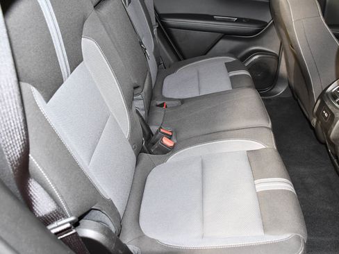 Used 2025 Chevrolet Blazer LT AWD/4WD image 43