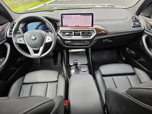 Used 2024 BMW X3 xDrive30i w/ Premium Package AWD/4WD image 2