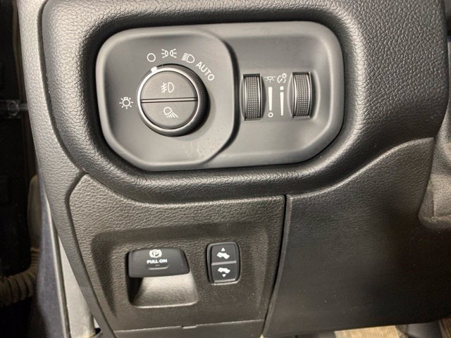 Used 2019 RAM 1500 Big Horn AWD/4WD image 22