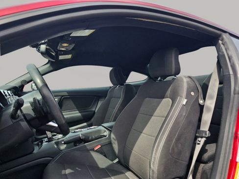 Used 2016 Ford Mustang Coupe w/ Equipment Group 051A RWD image 20
