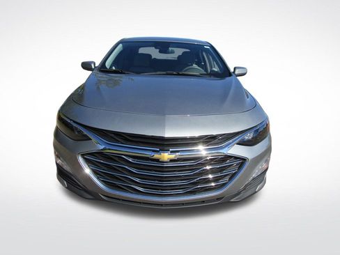 Used 2024 Chevrolet Malibu LT image 4