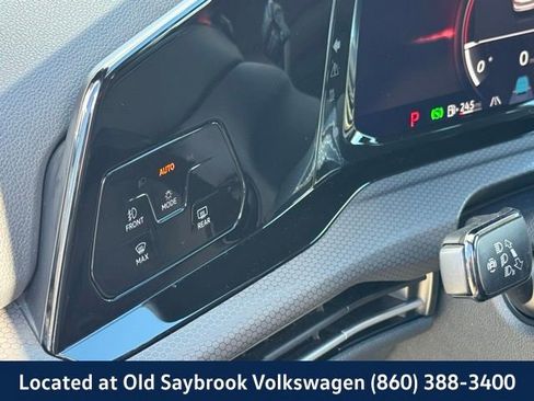 Certified 2024 Volkswagen GTI Autobahn image 31