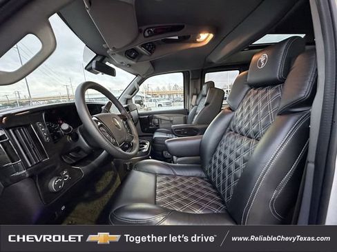 New 2025 Chevrolet Express 2500 w/ Driver Convenience Package image 27