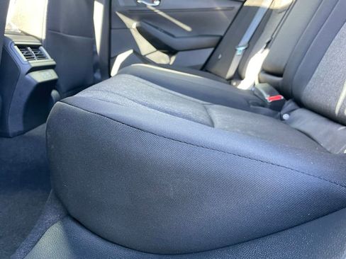 Certified 2025 Honda Accord SE image 39