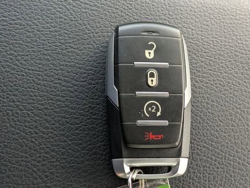 Used 2023 RAM 1500 Big Horn AWD/4WD image 33