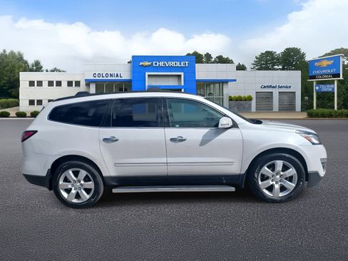 Used 2017 Chevrolet Traverse Premier w/ LPO, 'HIT The Road' Package image 3