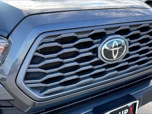 Used 2023 Toyota Tacoma TRD Off-Road image 30