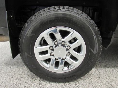 Used 2018 Chevrolet Silverado 3500 LTZ w/ Duramax Plus Package AWD/4WD image 16