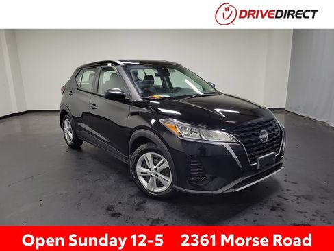Used 2024 Nissan Kicks S FWD image 1