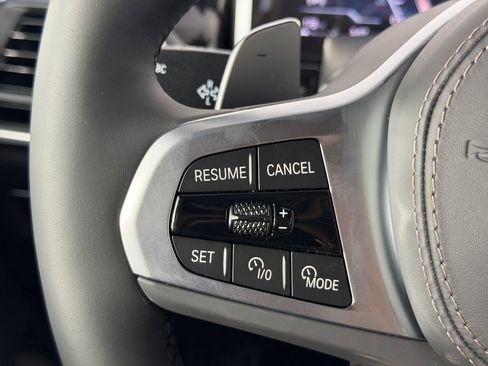 New 2026 BMW X7 xDrive40i w/ M Sport Package image 14