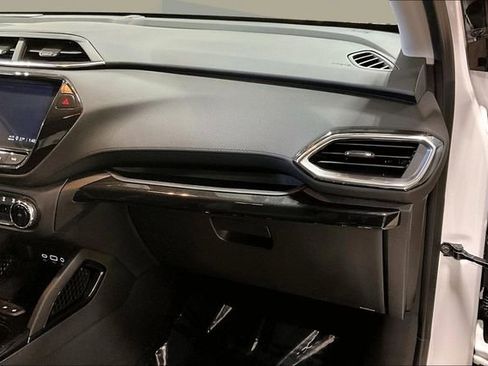 Certified 2023 Chevrolet TrailBlazer LT w/ Convenience Package image 26