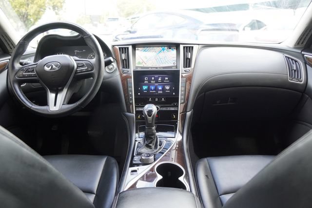 Used 2019 INFINITI Q50 Luxe w/ Essential Package (3.0T Luxe) AWD/4WD image 23