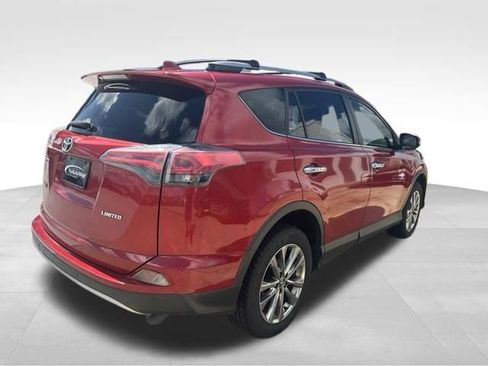 Used 2017 Toyota RAV4 Limited FWD image 9