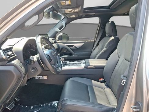 Used 2023 Lexus LX 600 F Sport AWD/4WD image 16