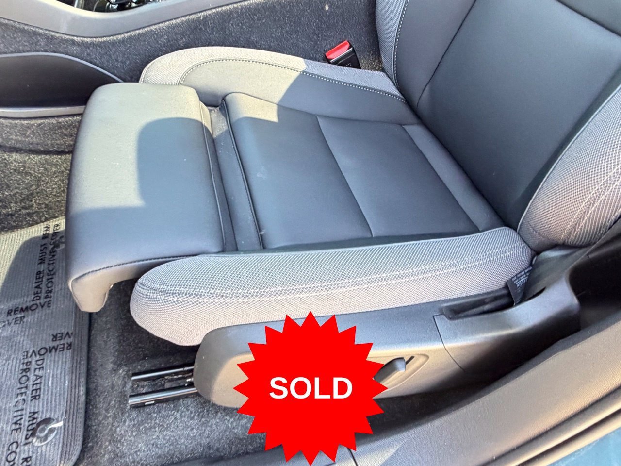 Certified 2023 Volvo C40 Recharge Core AWD/4WD image 30
