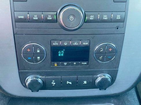 Used 2011 Chevrolet Tahoe LT w/ Luxury Package AWD/4WD image 33