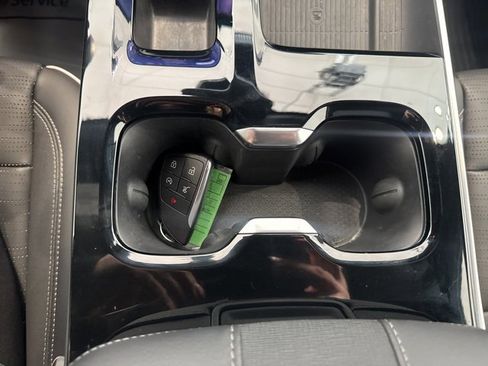 Certified 2025 Buick Enclave Sport Touring w/ Trailering Package, 5000 lbs. image 28