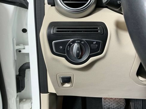 Used 2022 Mercedes-Benz GLC 300 image 19