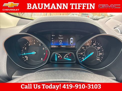 Used 2018 Ford Escape SE w/ SE Sync 3 Package AWD/4WD image 9