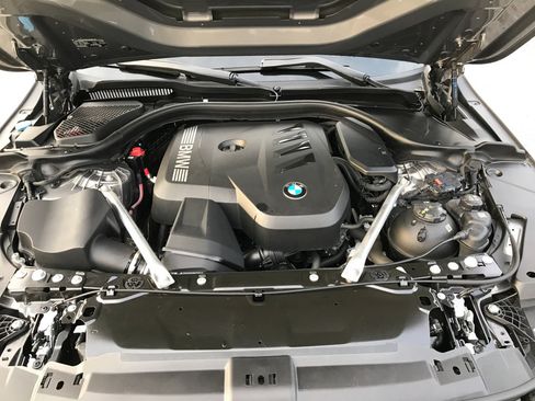 Used 2024 BMW 530i xDrive w/ Premium Package image 35