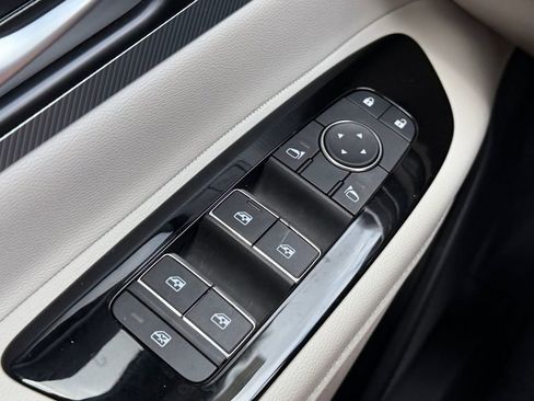 Used 2025 Nissan Murano SL AWD/4WD image 20