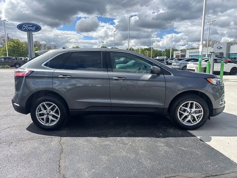 Used 2024 Ford Edge SEL w/ Convenience Package AWD/4WD image 6
