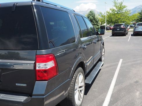 Used 2015 Ford Expedition Limited w/ Equipment Group 301A AWD/4WD image 3