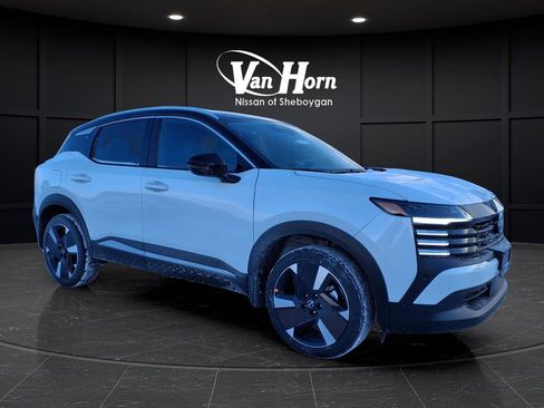 New 2026 Nissan Kicks SR image 47