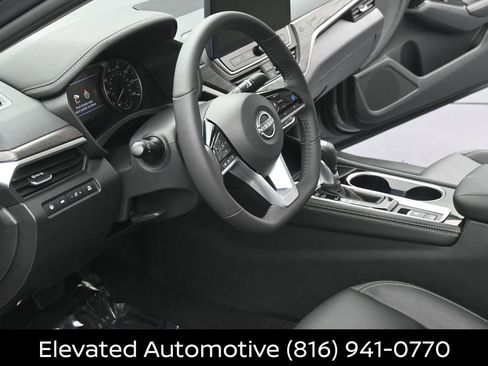 Certified 2025 Nissan Altima 2.5 SL FWD image 7