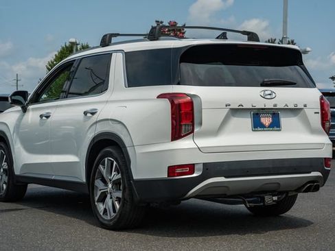 Used 2022 Hyundai Palisade SEL w/ 8P Bench Seat Package AWD/4WD image 5