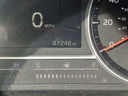 Used 2022 Kia Sorento S image 21