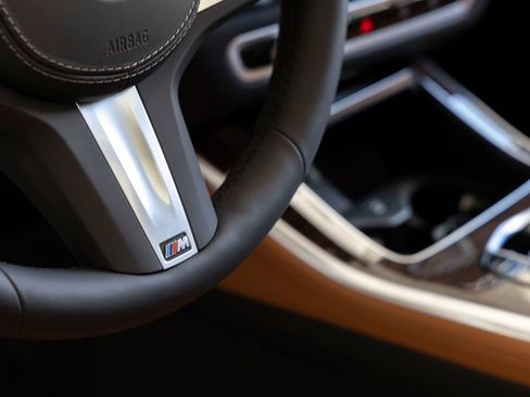 New 2026 BMW X5 xDrive50e image 18